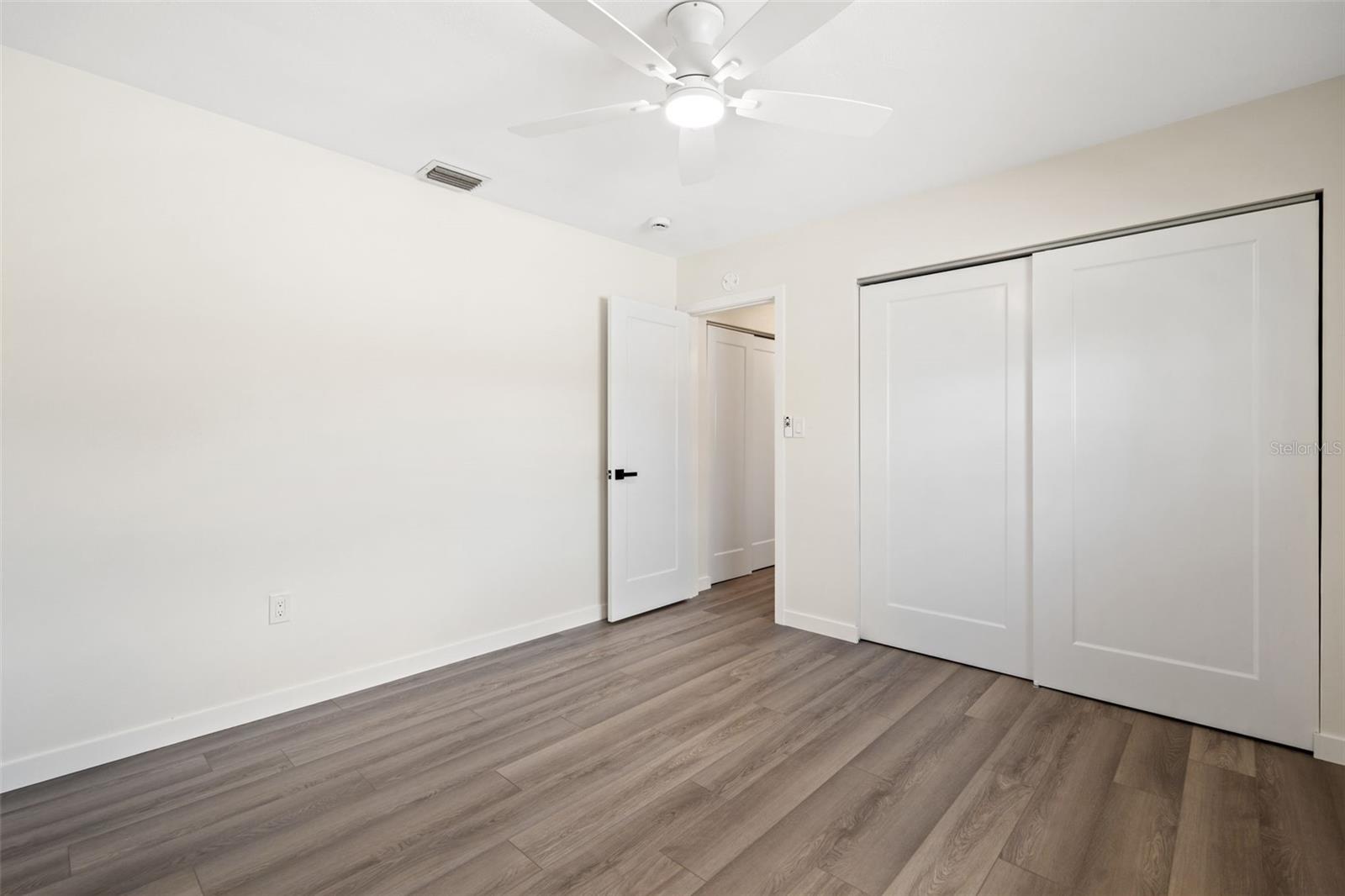 PASADENA ON THE GULF SEC C - Residential Lease