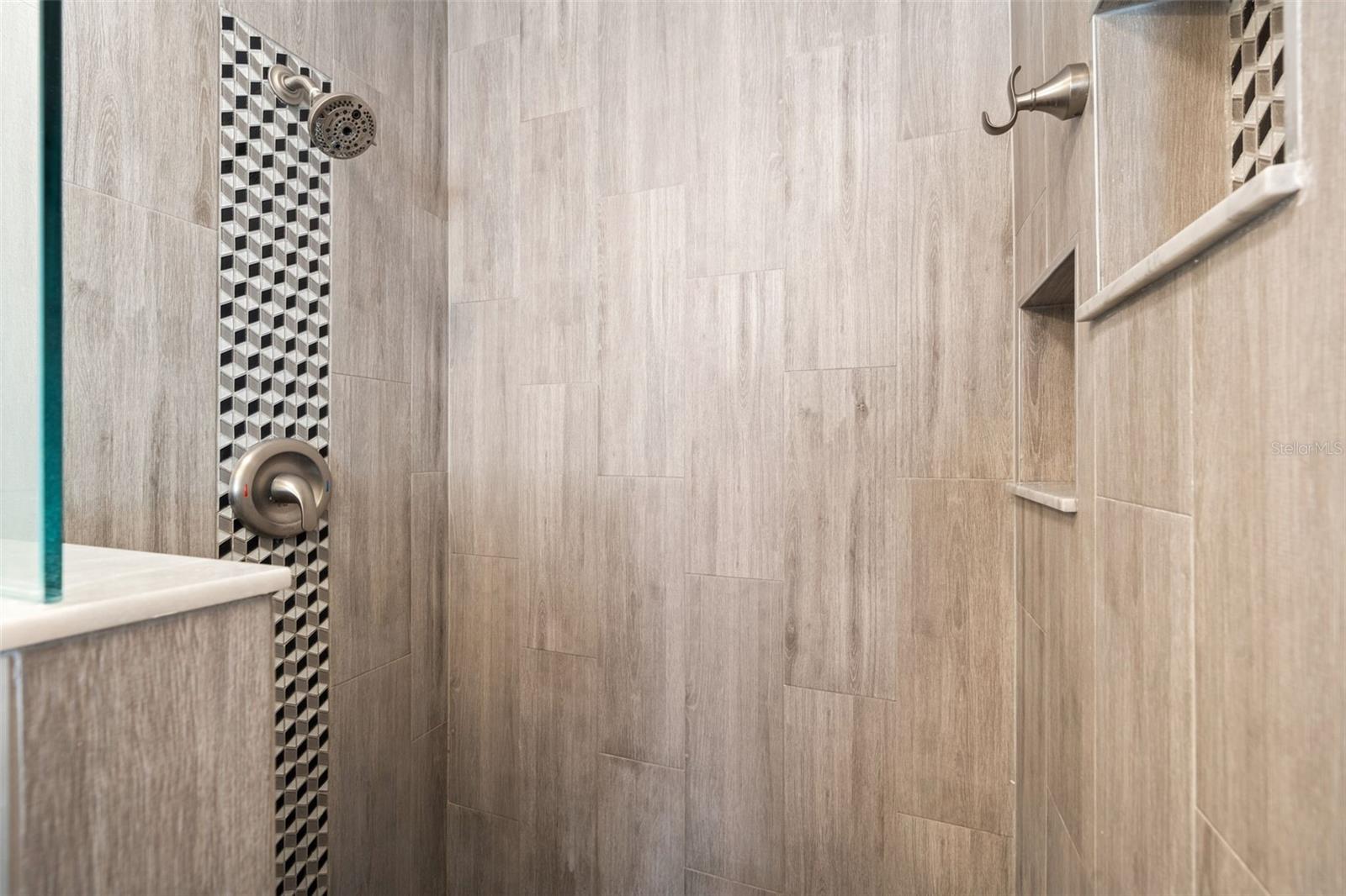 PASADENA ON THE GULF SEC C - Residential Lease