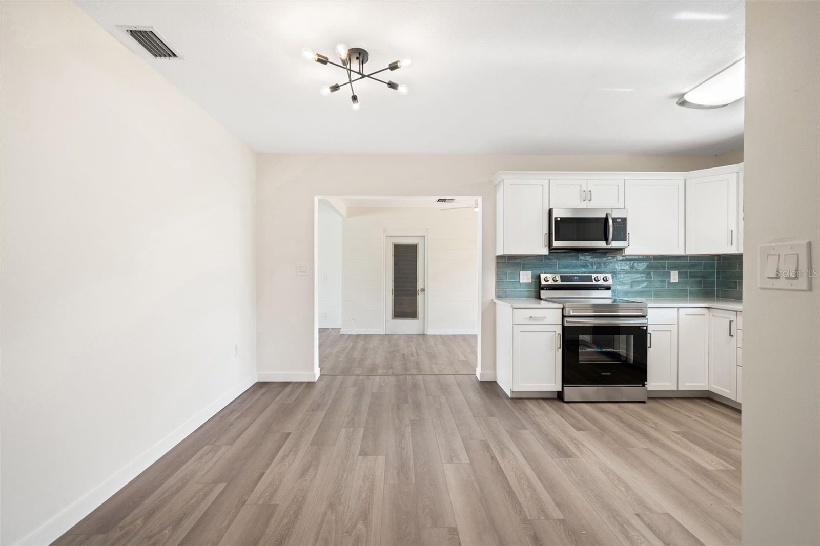 PASADENA ON THE GULF SEC C - Residential Lease