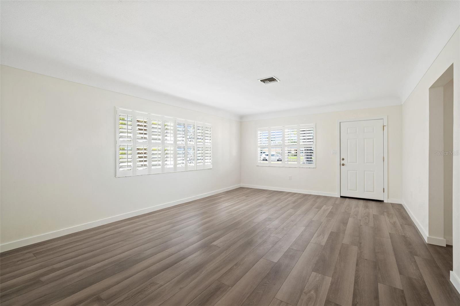 PASADENA ON THE GULF SEC C - Residential Lease