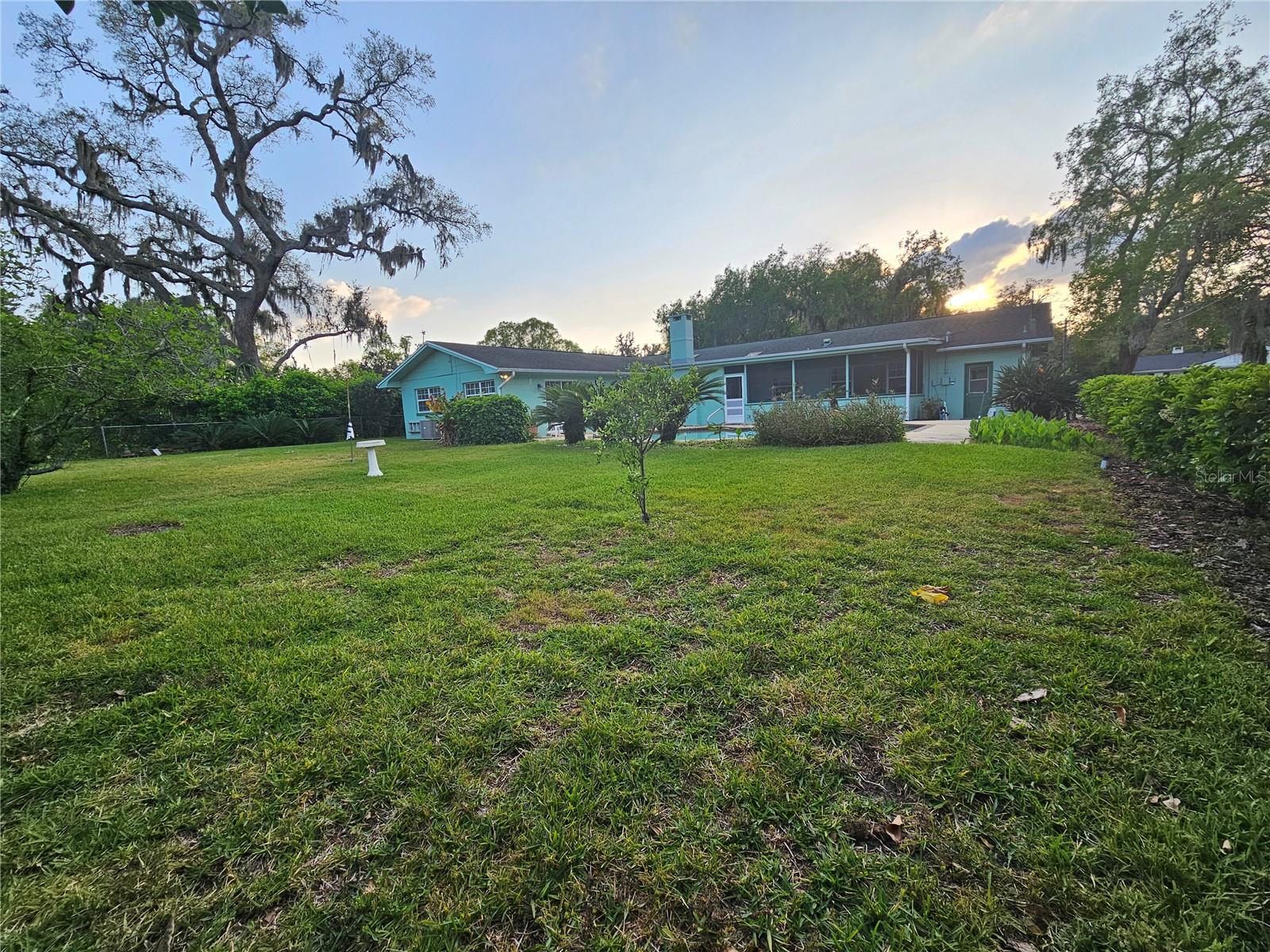 805 GLEN ARDEN WAY