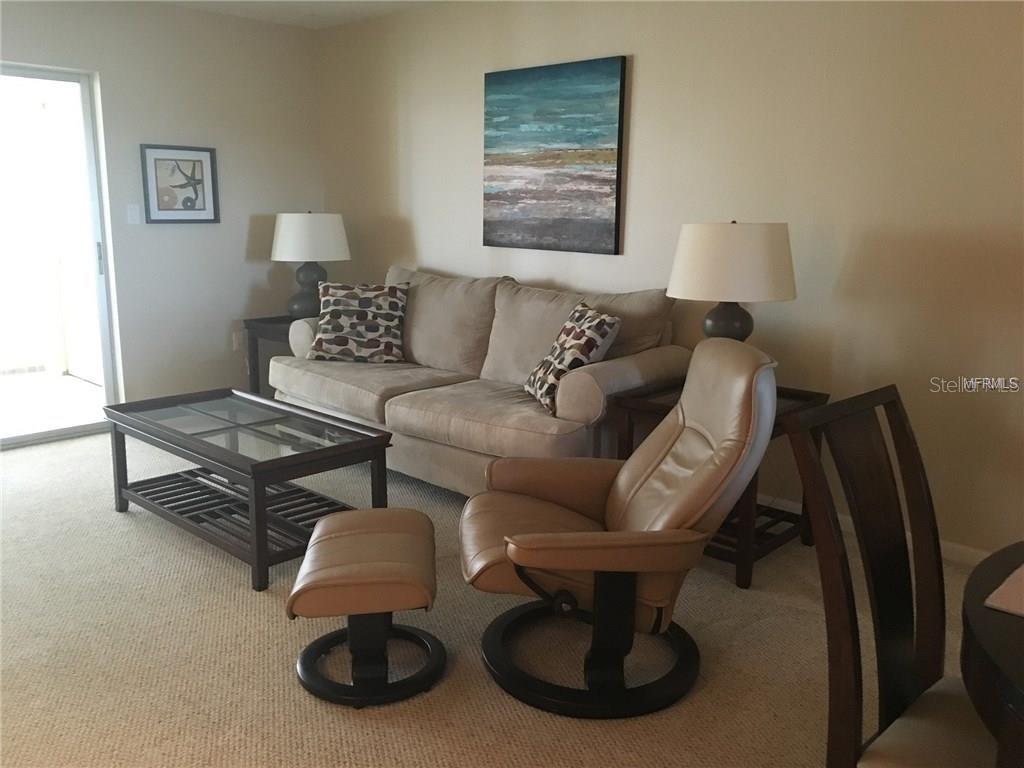 POINTE ON MIDNIGHT PASS - Residential Lease