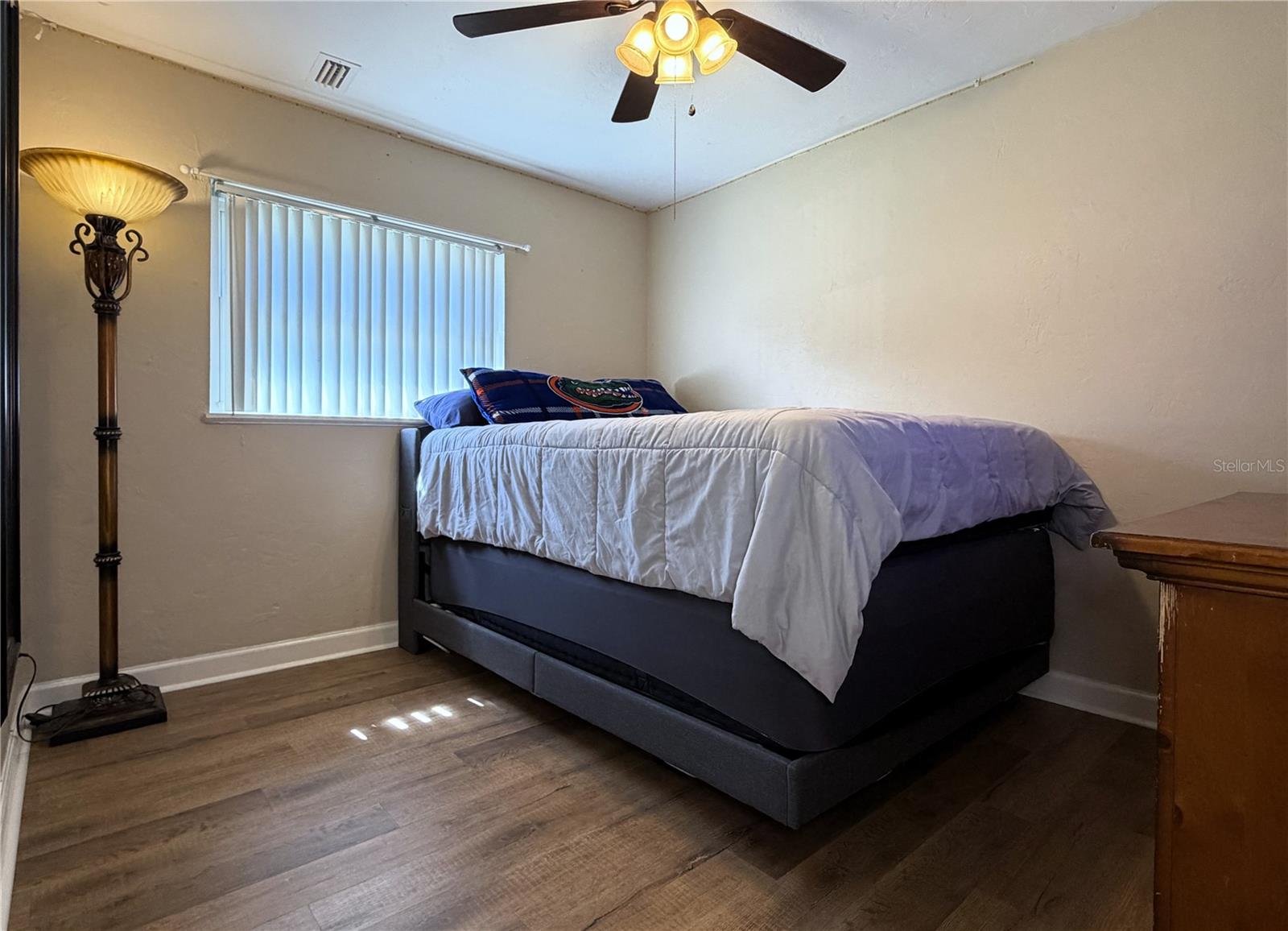 AVONDALE UNIT D - Residential