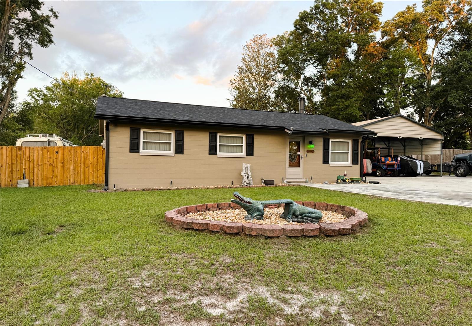 AVONDALE UNIT D - Residential