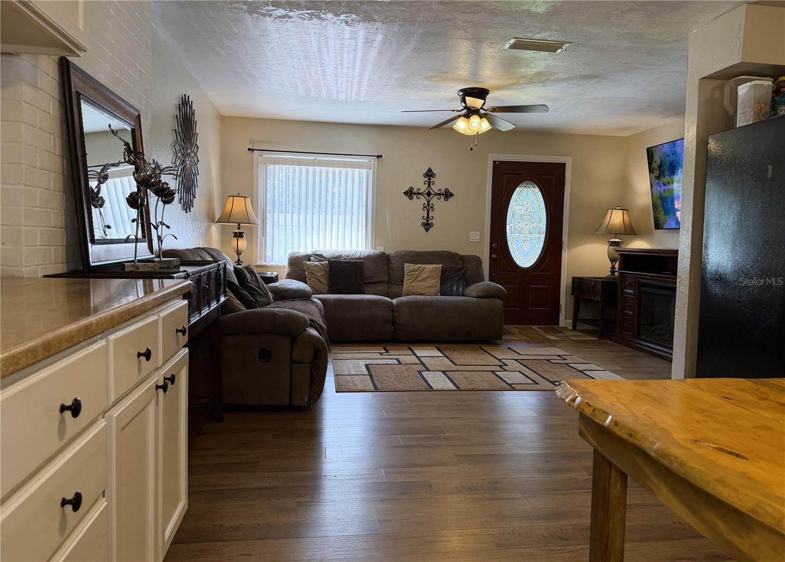 AVONDALE UNIT D - Residential