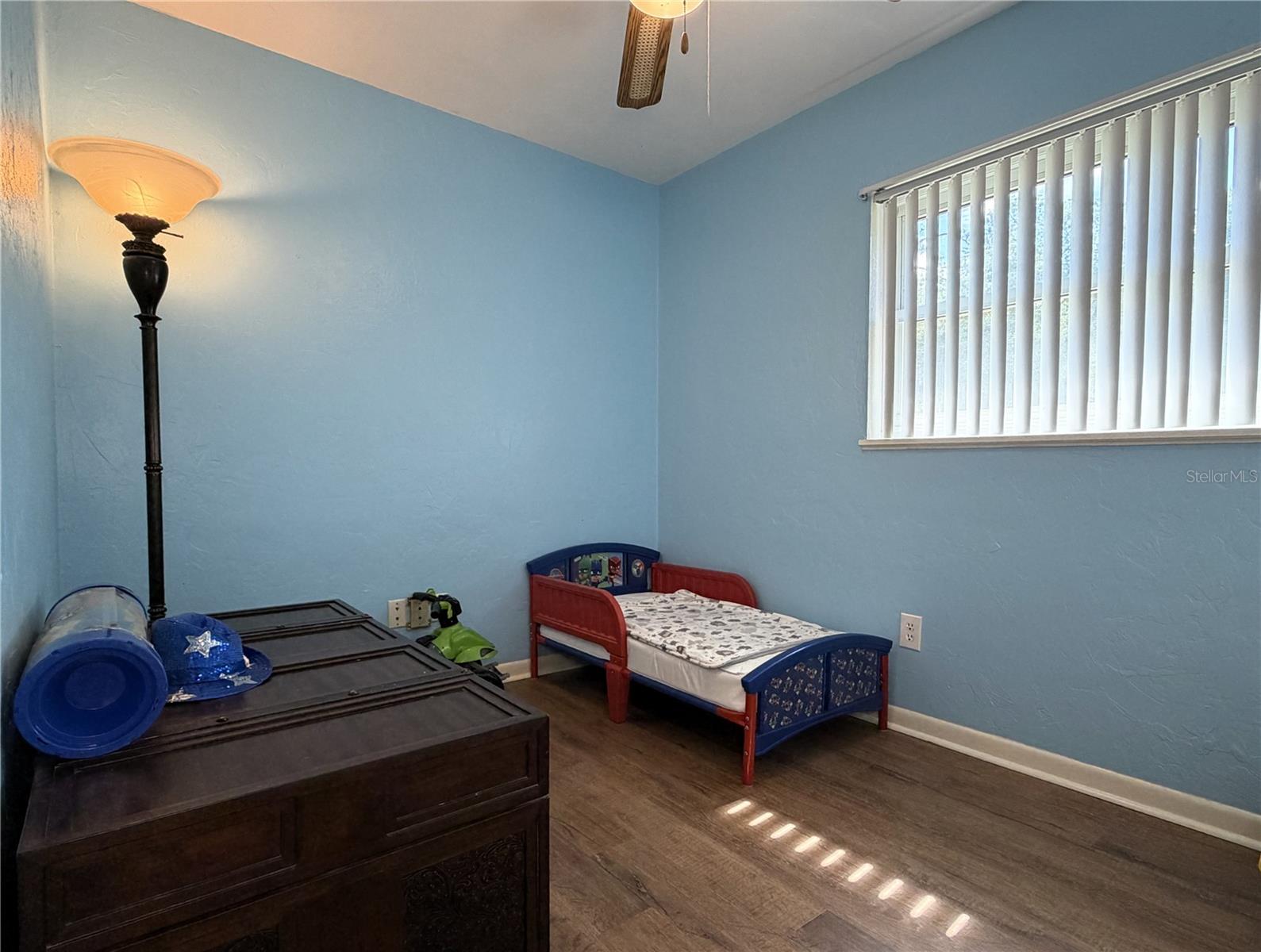 AVONDALE UNIT D - Residential