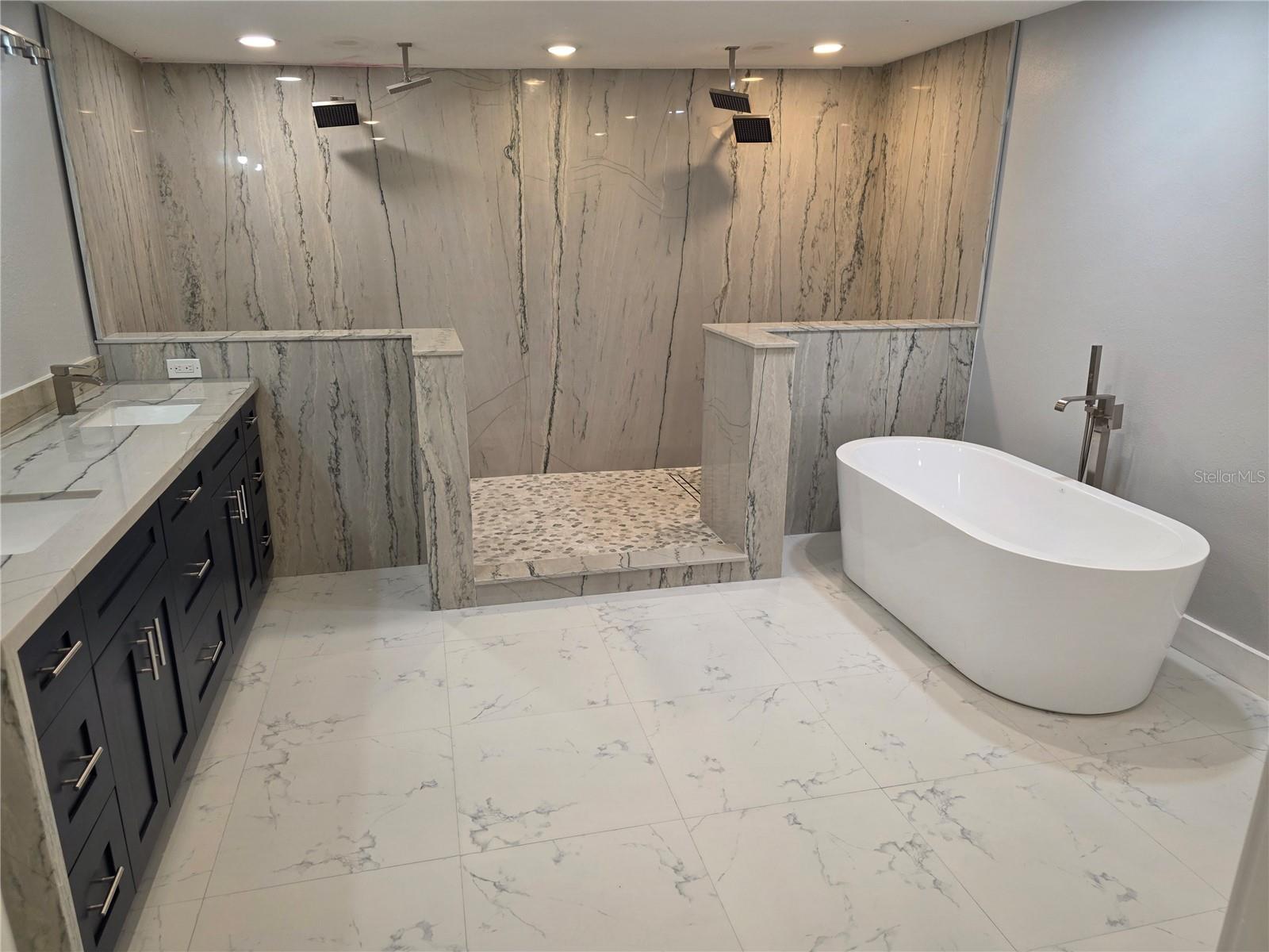 SPRING LAKE MANOR ADD 01 - Residential