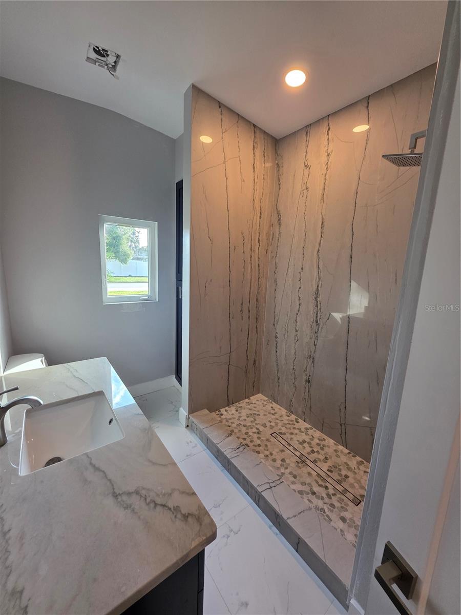 SPRING LAKE MANOR ADD 01 - Residential