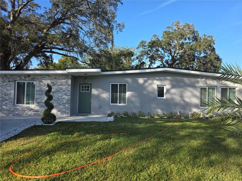 Photo of 1911 W Amelia Street, Orlando, FL 32805 (MLS # O6363742)