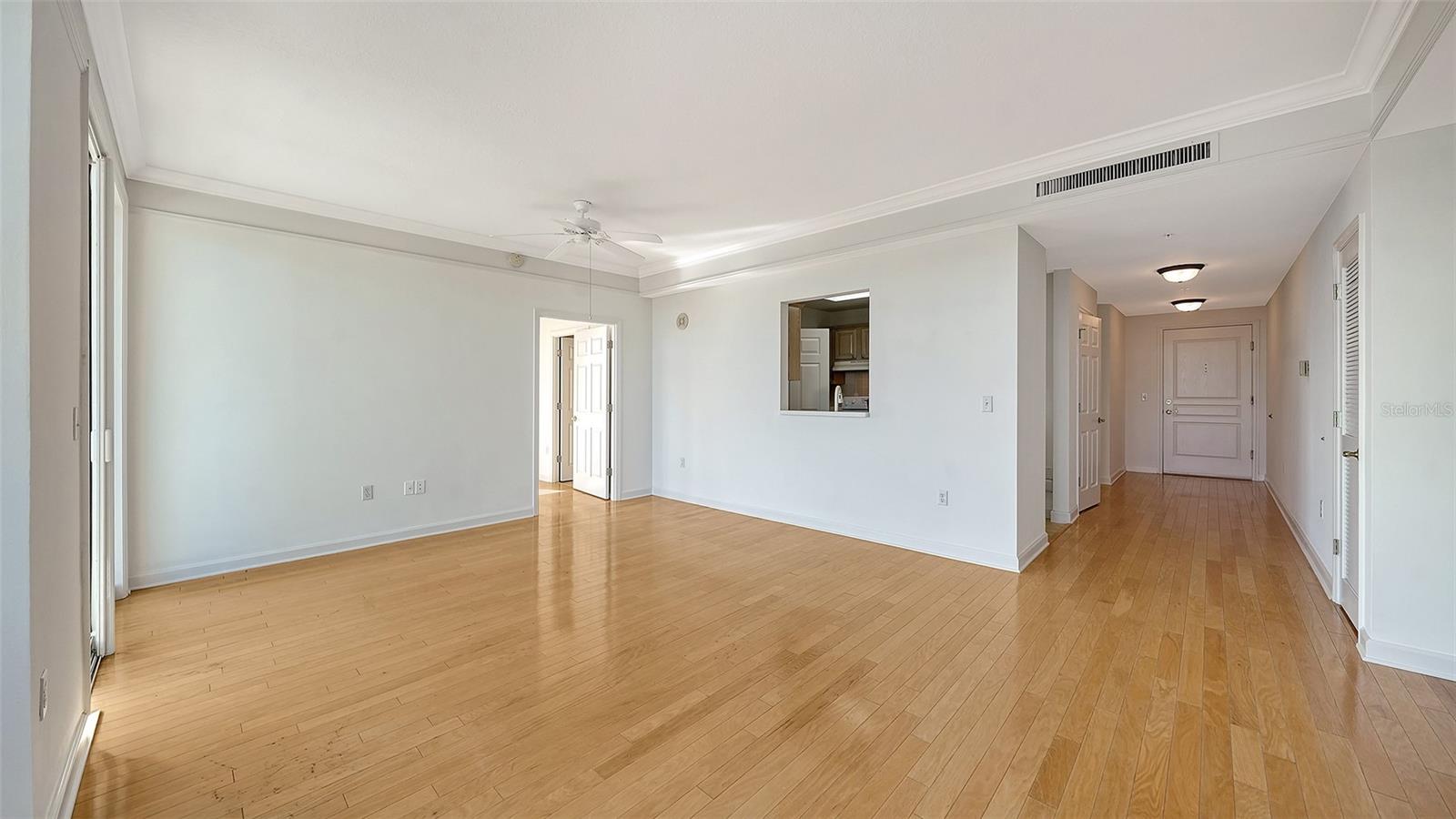 750 N TAMIAMI TRAIL 1018