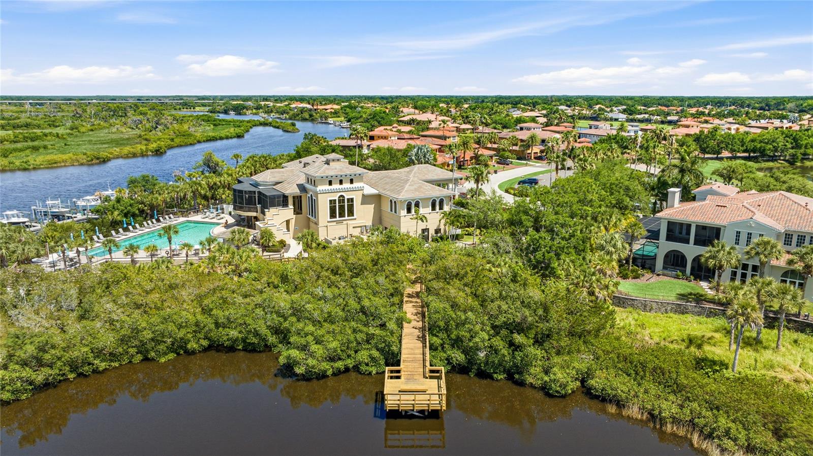 WATERLEFE GOLF & RIVER CLUB - Residential