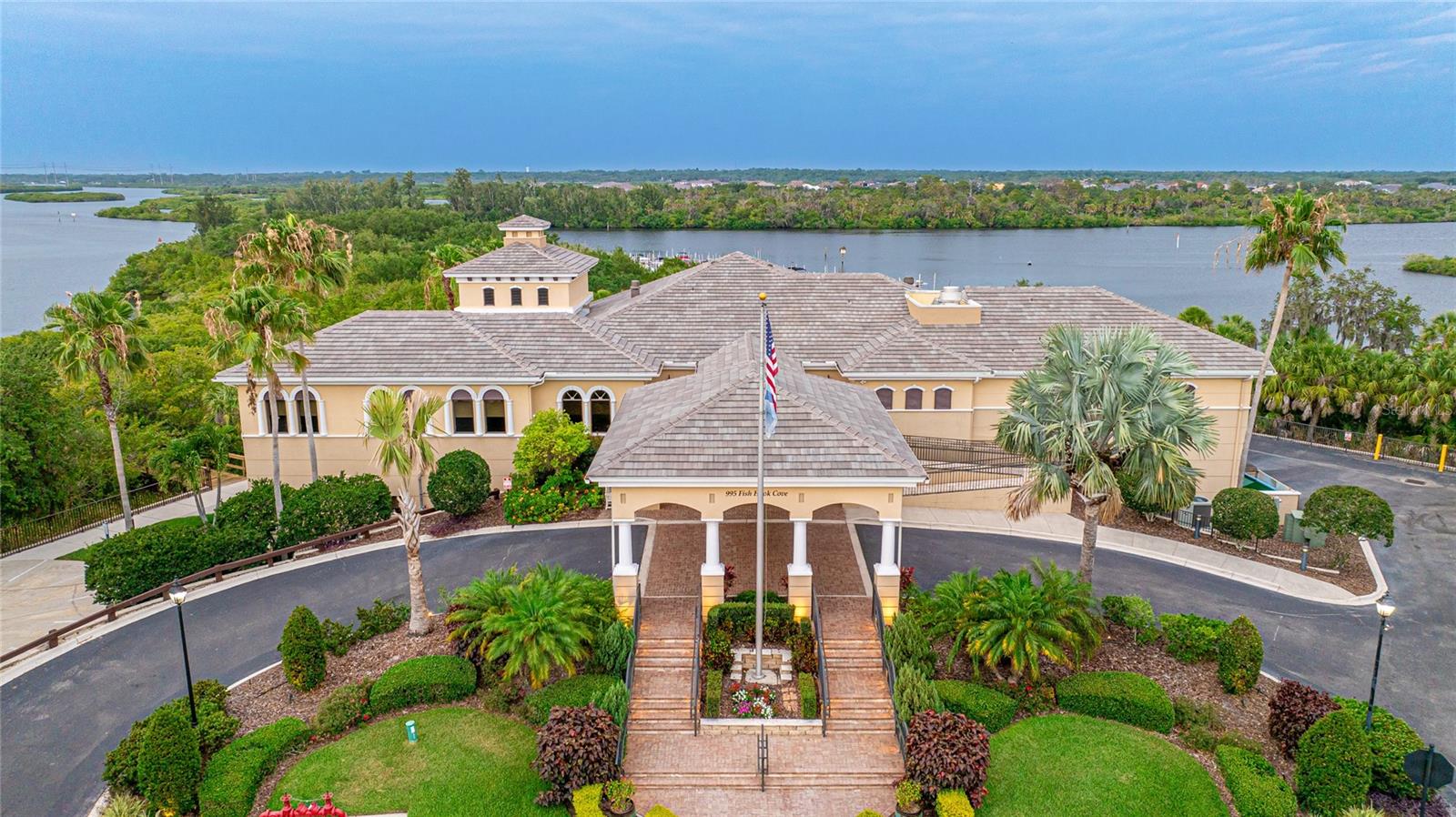 WATERLEFE GOLF & RIVER CLUB - Residential