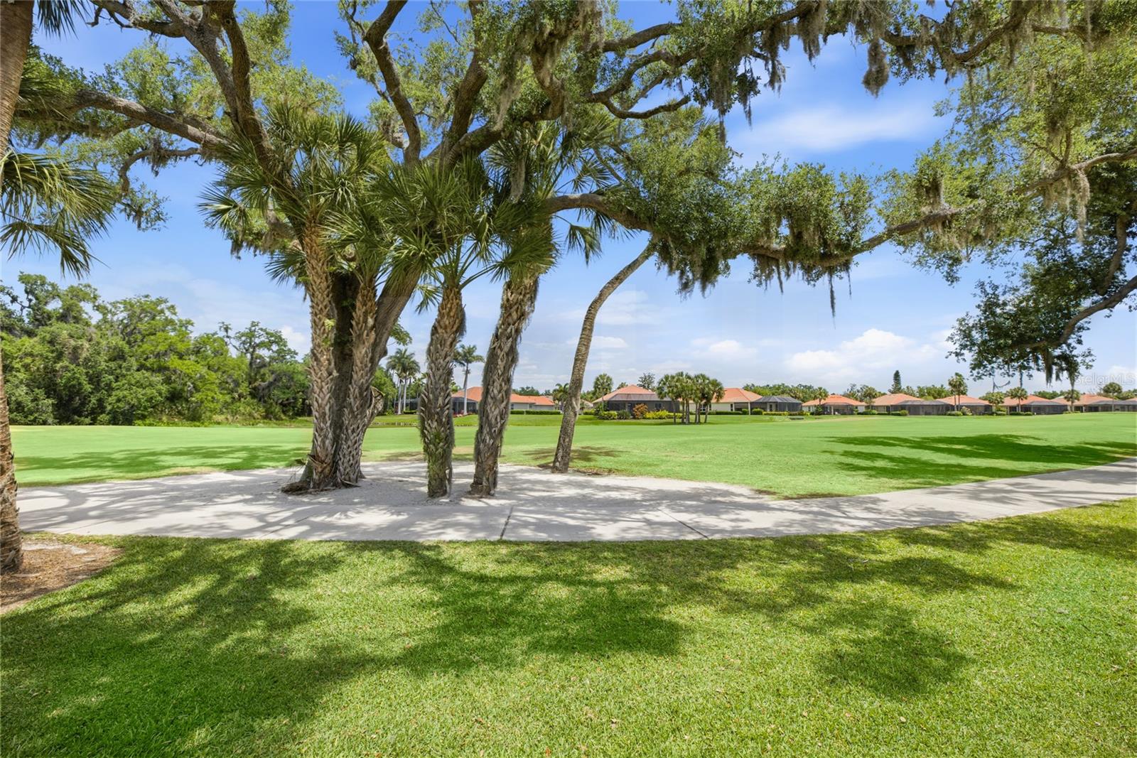 WATERLEFE GOLF & RIVER CLUB - Residential