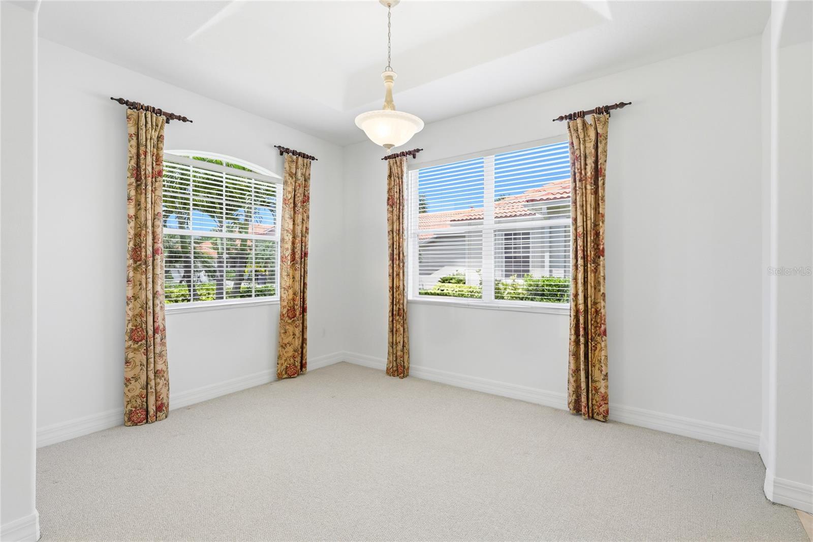 WATERLEFE GOLF & RIVER CLUB - Residential