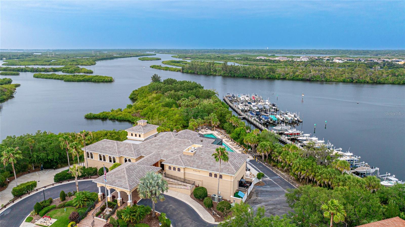 WATERLEFE GOLF & RIVER CLUB - Residential