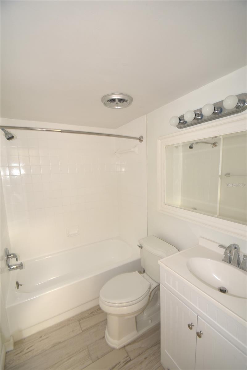 PELICAN COVE XIV - Residential Lease