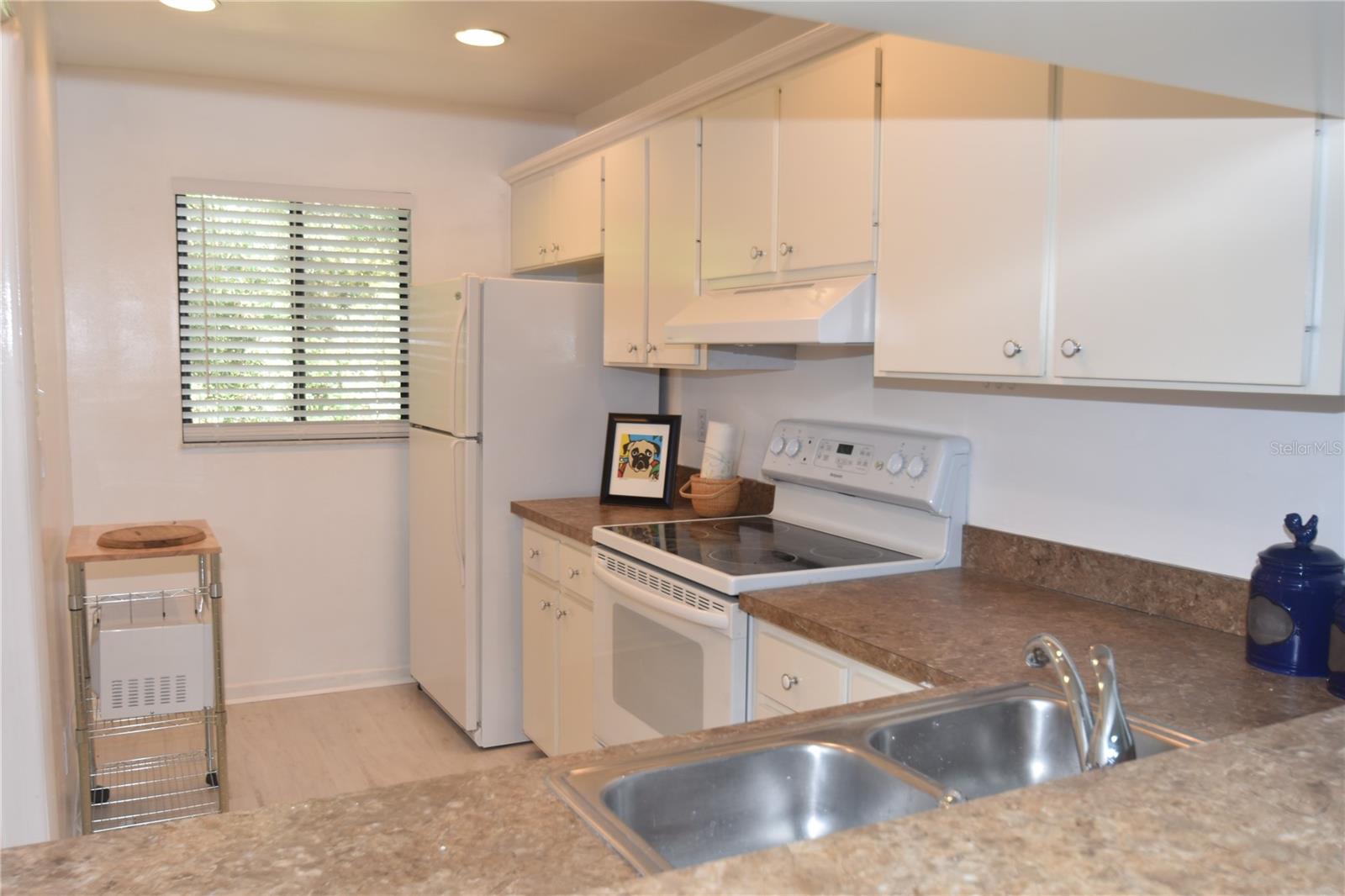PELICAN COVE XIV - Residential Lease