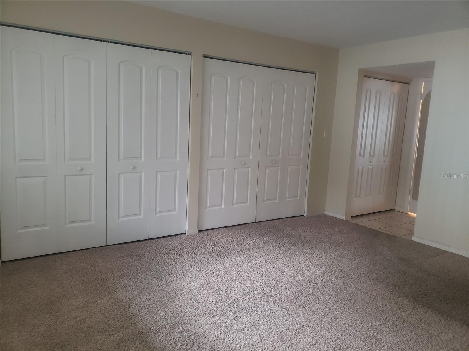 CARROLLWOOD PLACE A CONDOMINIU - Residential