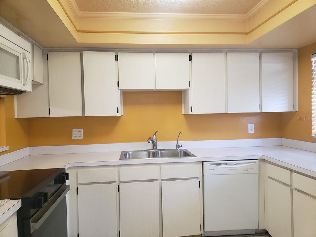 Photo of 3710 Greenery Court #110, Tampa, FL 33618 (MLS # TB8492903)