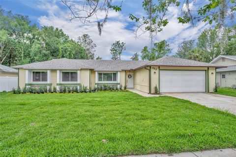 320 BRIDLE PATH CASSELBERRY FL 32707