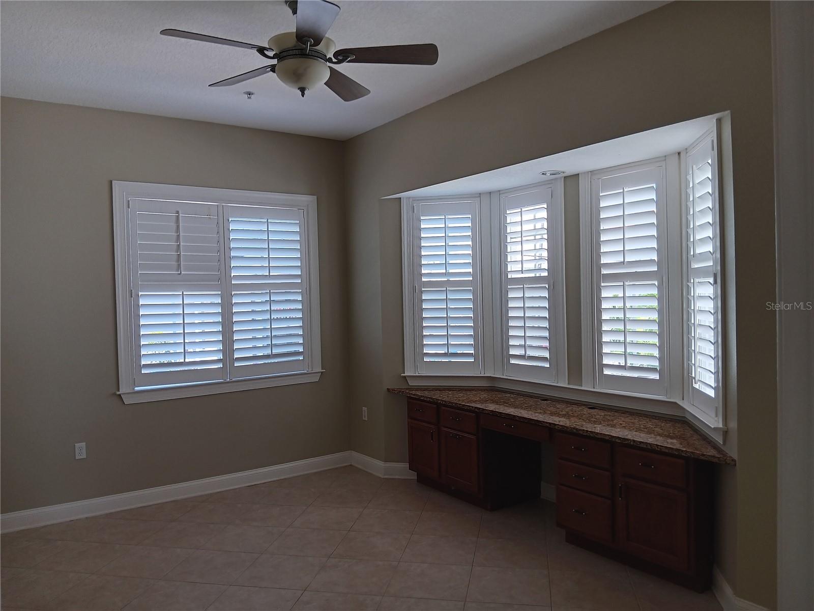 BRIGHTWATER TWNHMS - Residential