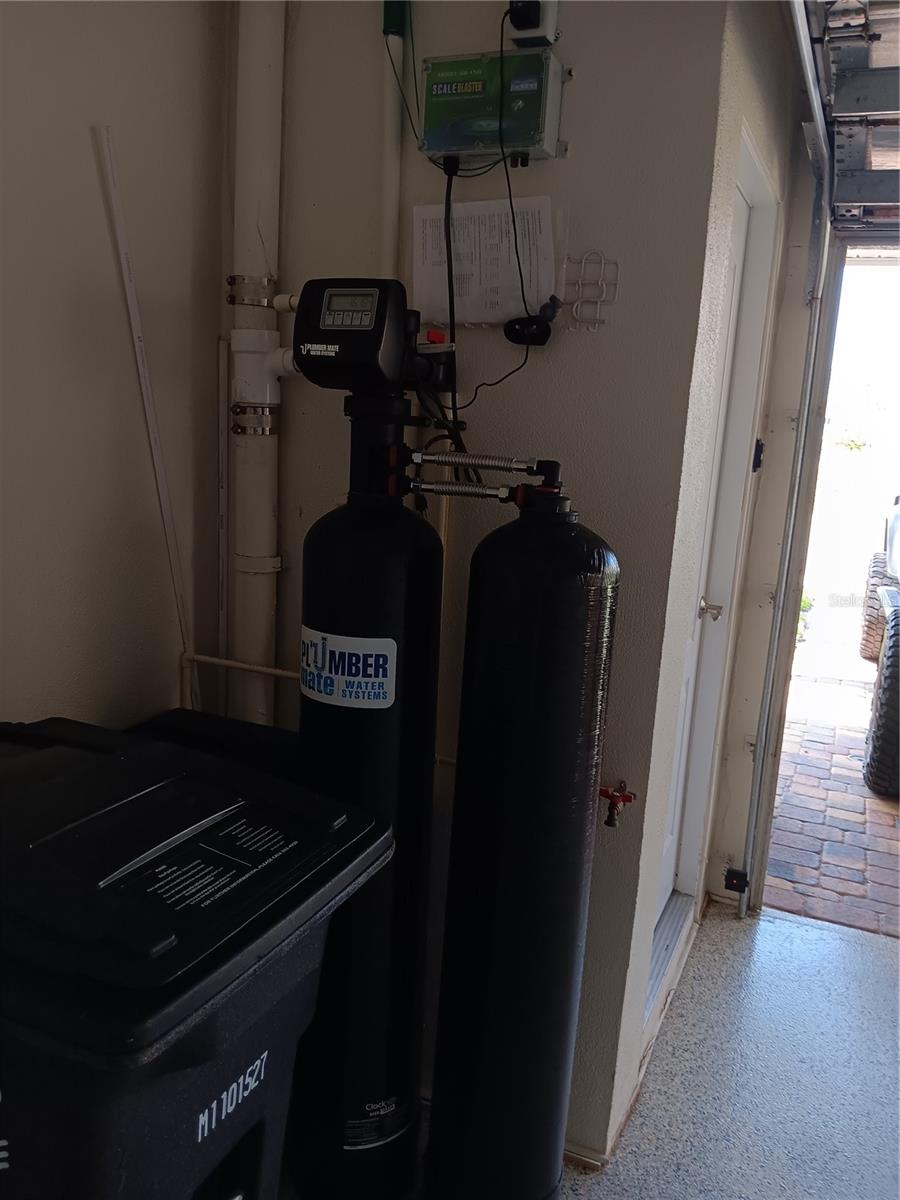 BRIGHTWATER TWNHMS - Residential