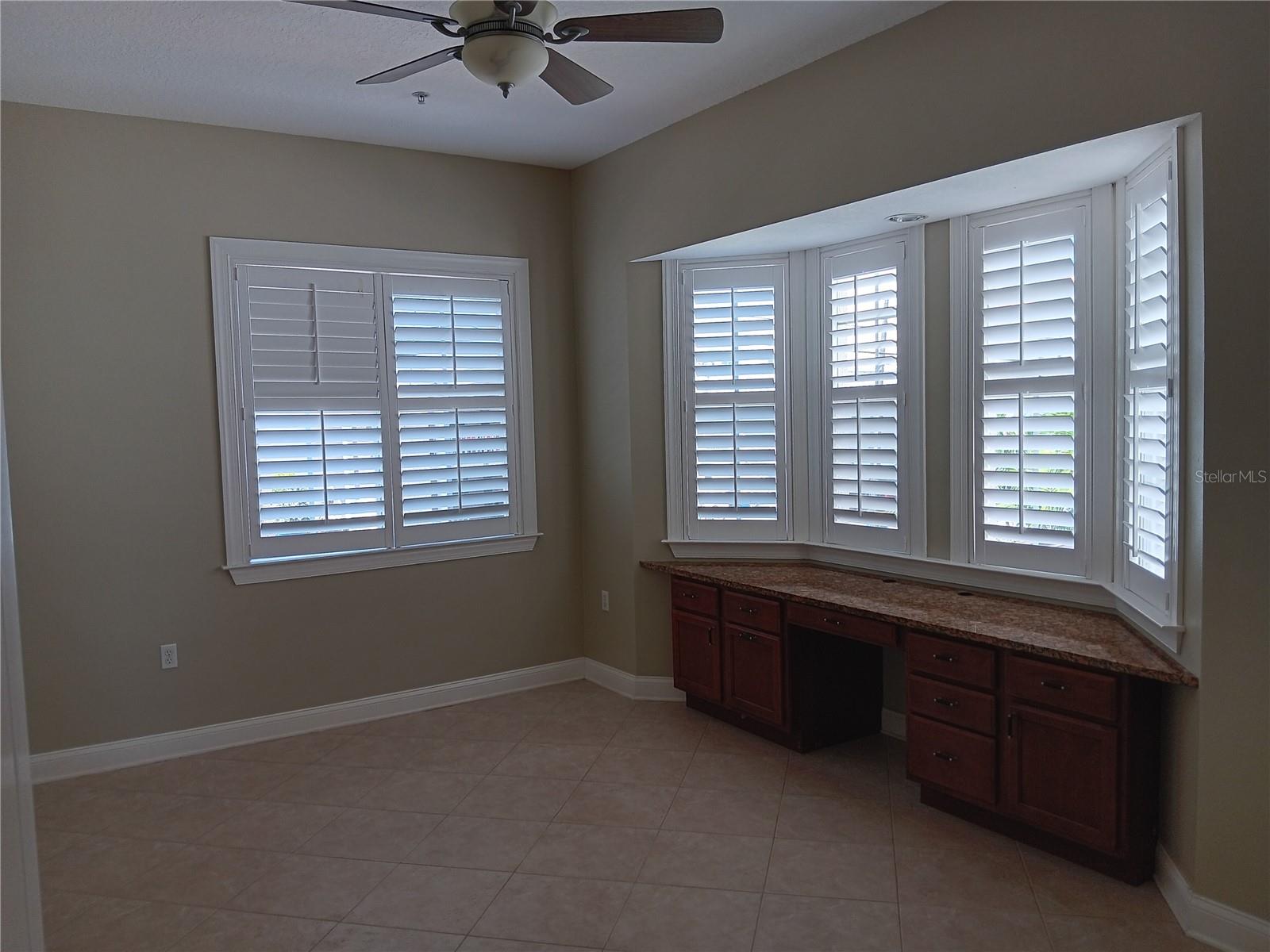 BRIGHTWATER TWNHMS - Residential