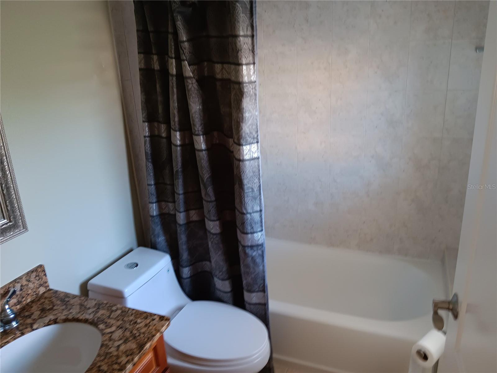 BRIGHTWATER TWNHMS - Residential