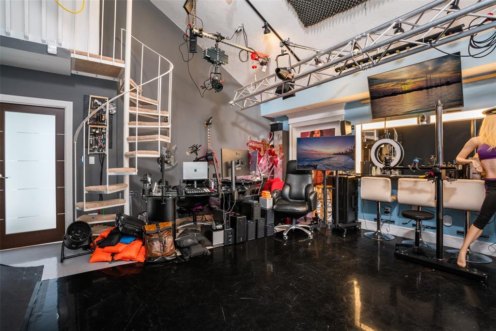 WOODSTREAM - Residential