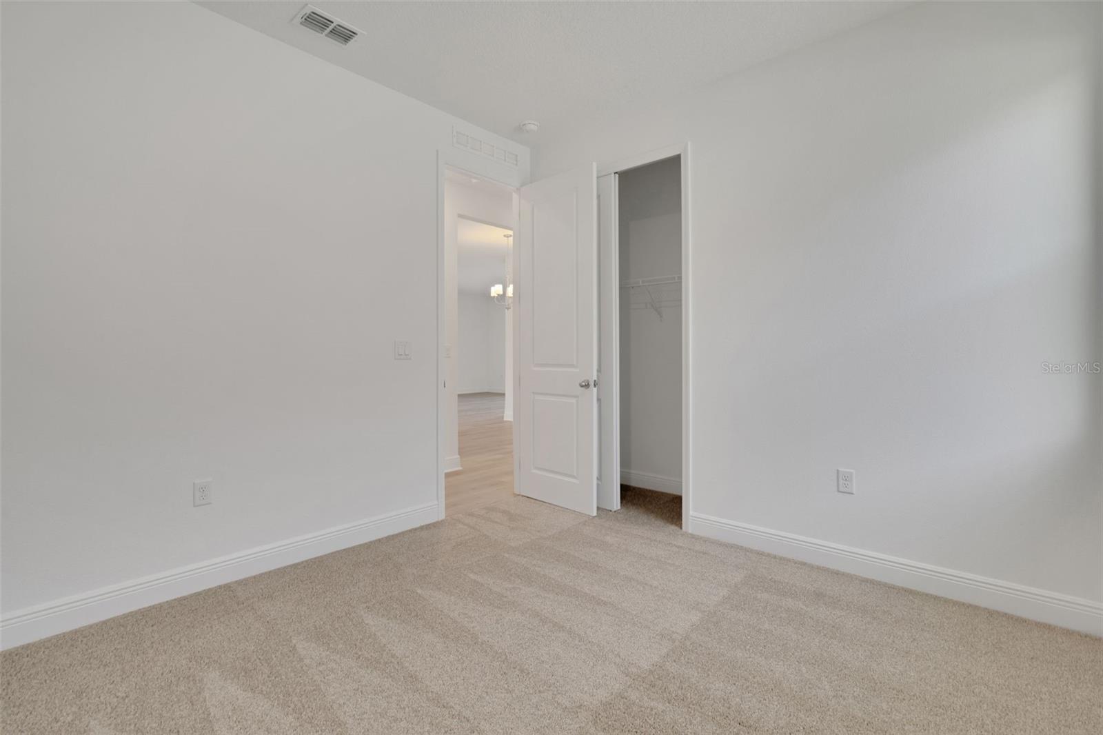 RESERVES AT HAMMOCK OAKS - Residential