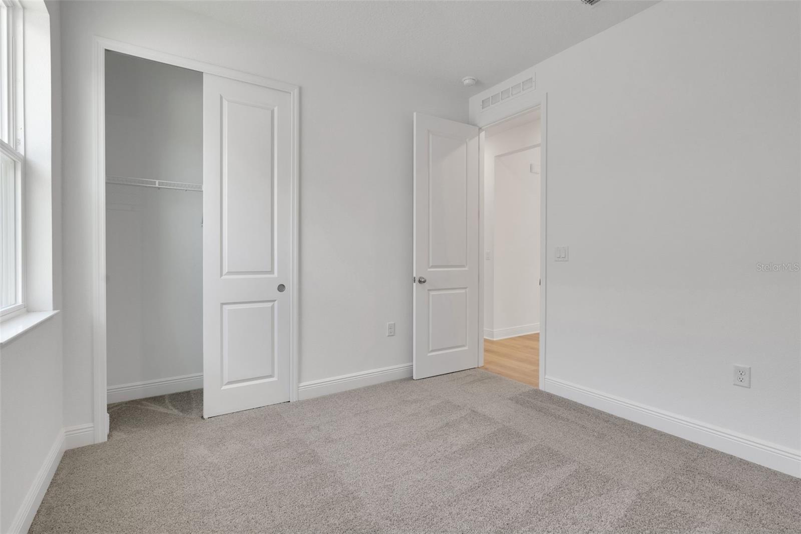 RESERVES AT HAMMOCK OAKS - Residential