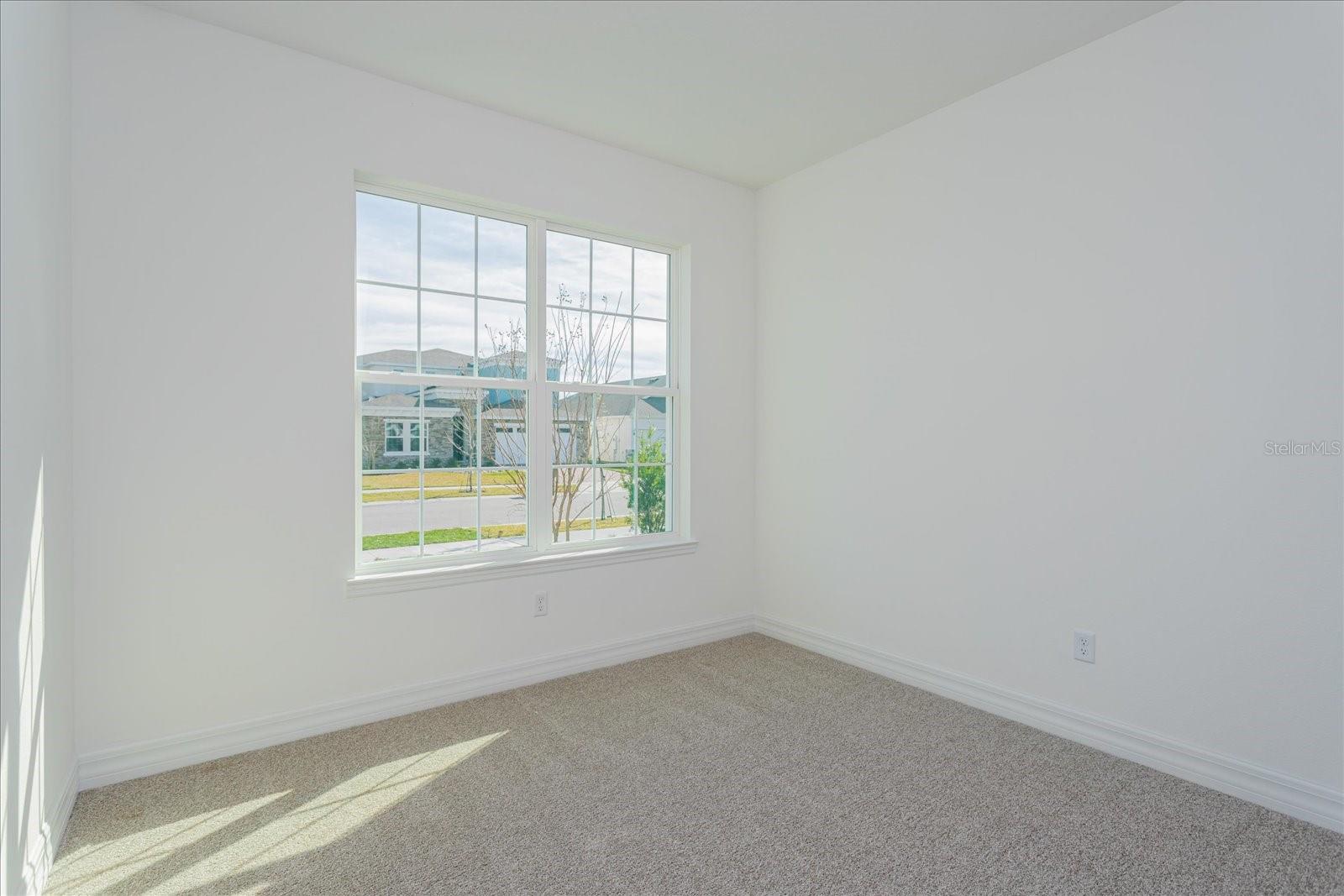 RESERVES AT HAMMOCK OAKS - Residential