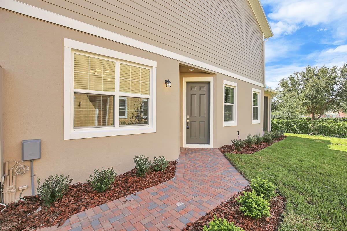 FISHHAWK RANCH WEST TWNHMS - Residential Lease