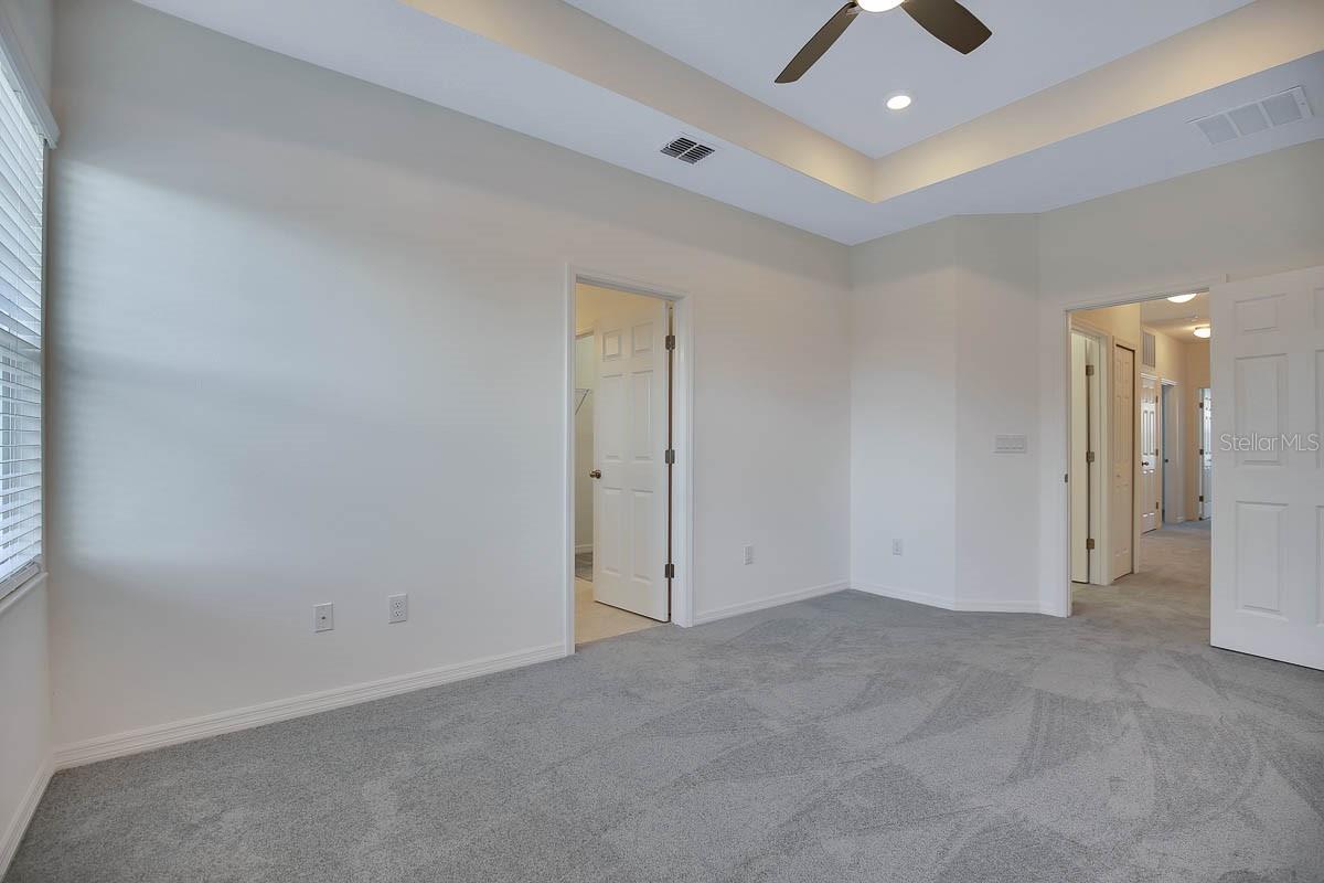 FISHHAWK RANCH WEST TWNHMS - Residential Lease