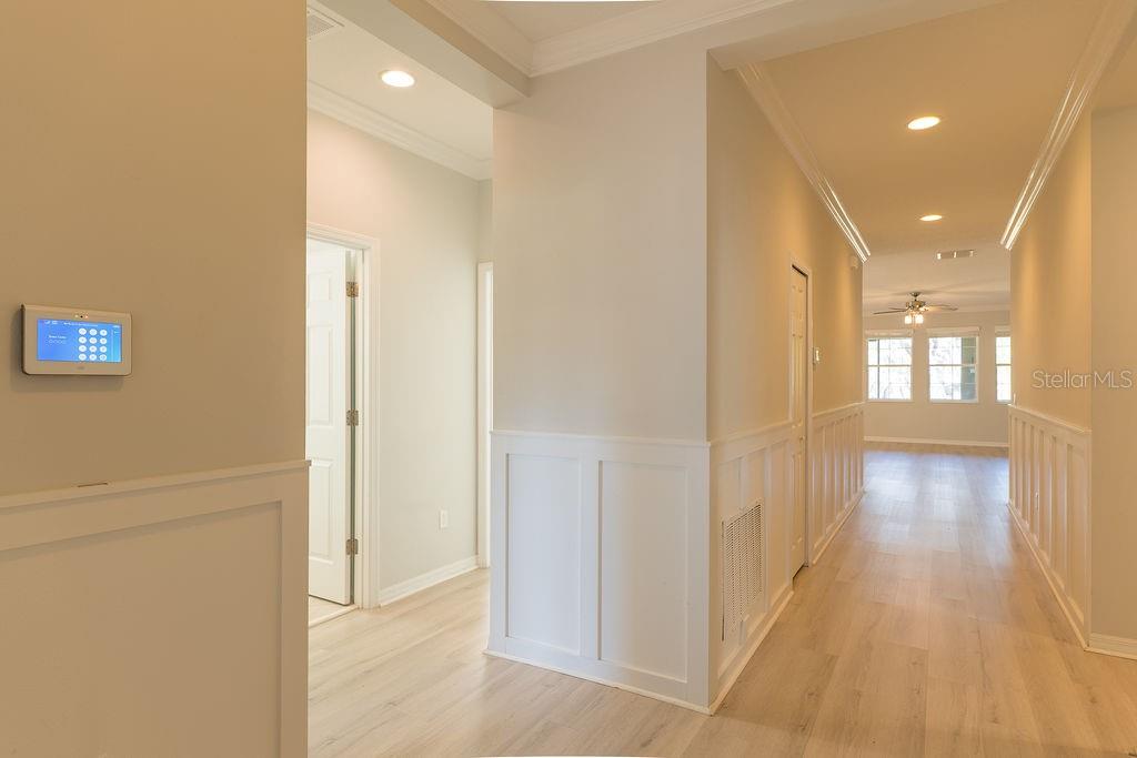 15862 CITRUS GROVE LOOP