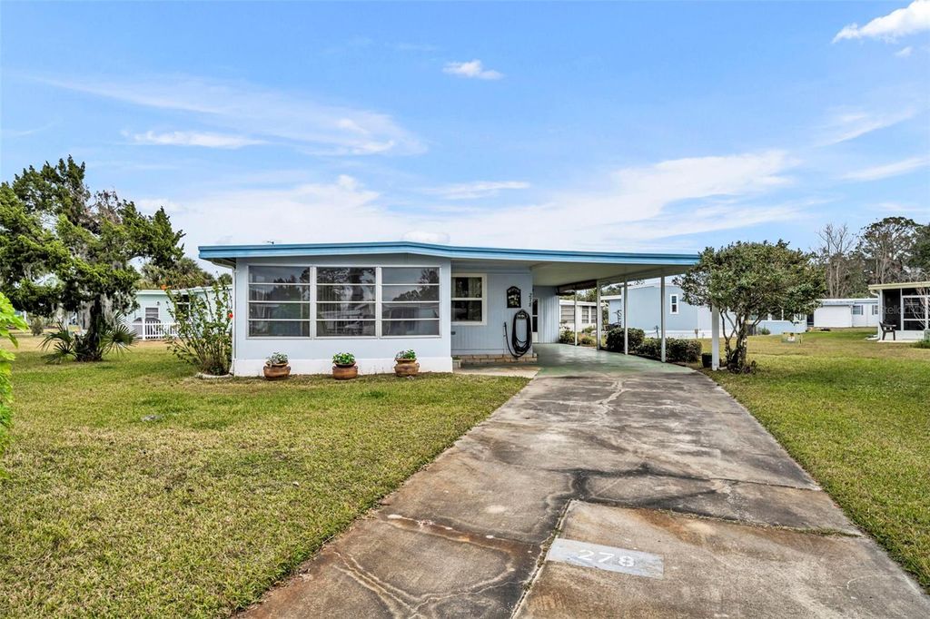 Photo of 278 Kelou Court, Leesburg, FL 34788 (MLS # G5105720)