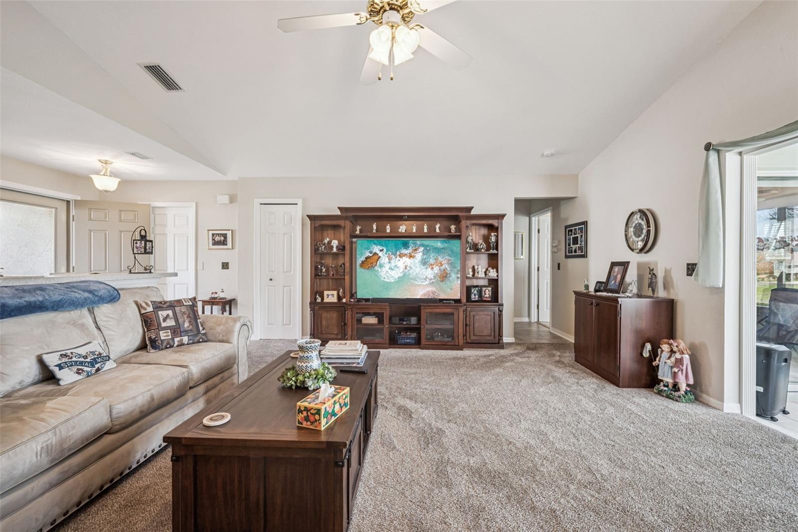 CHALET ESTATES - Residential