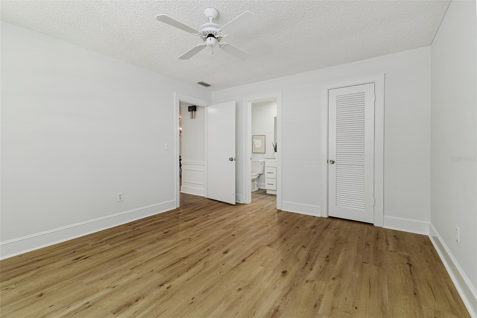 PORT BELLEAIR 3 CONDO - Residential