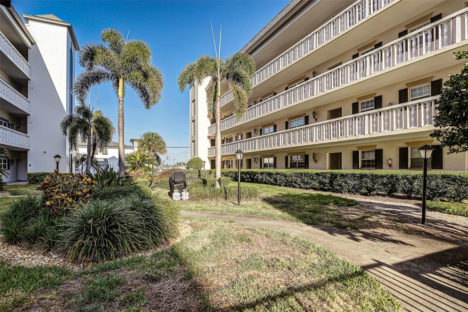 PORT BELLEAIR 3 CONDO - Residential