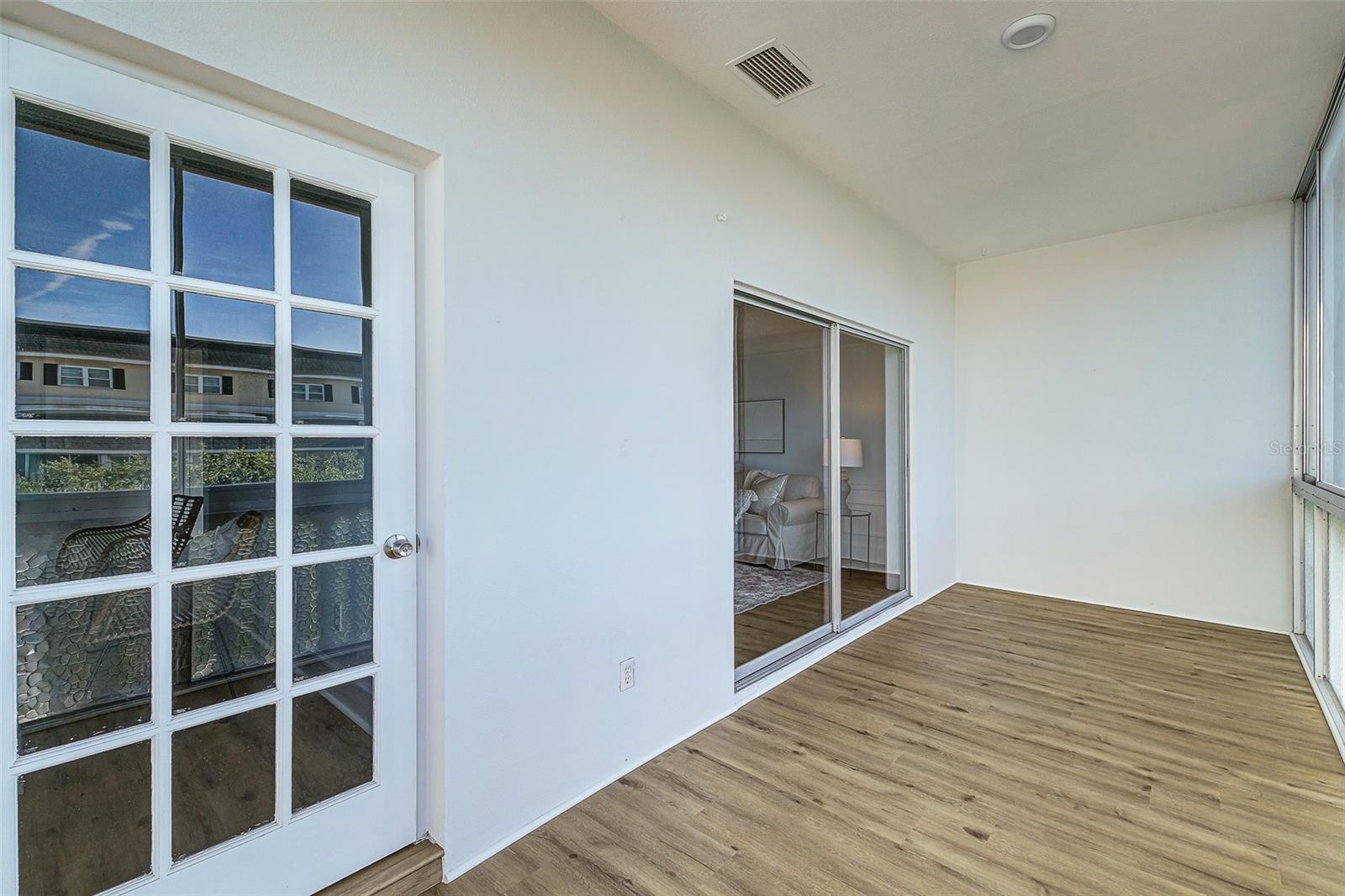 PORT BELLEAIR 3 CONDO - Residential