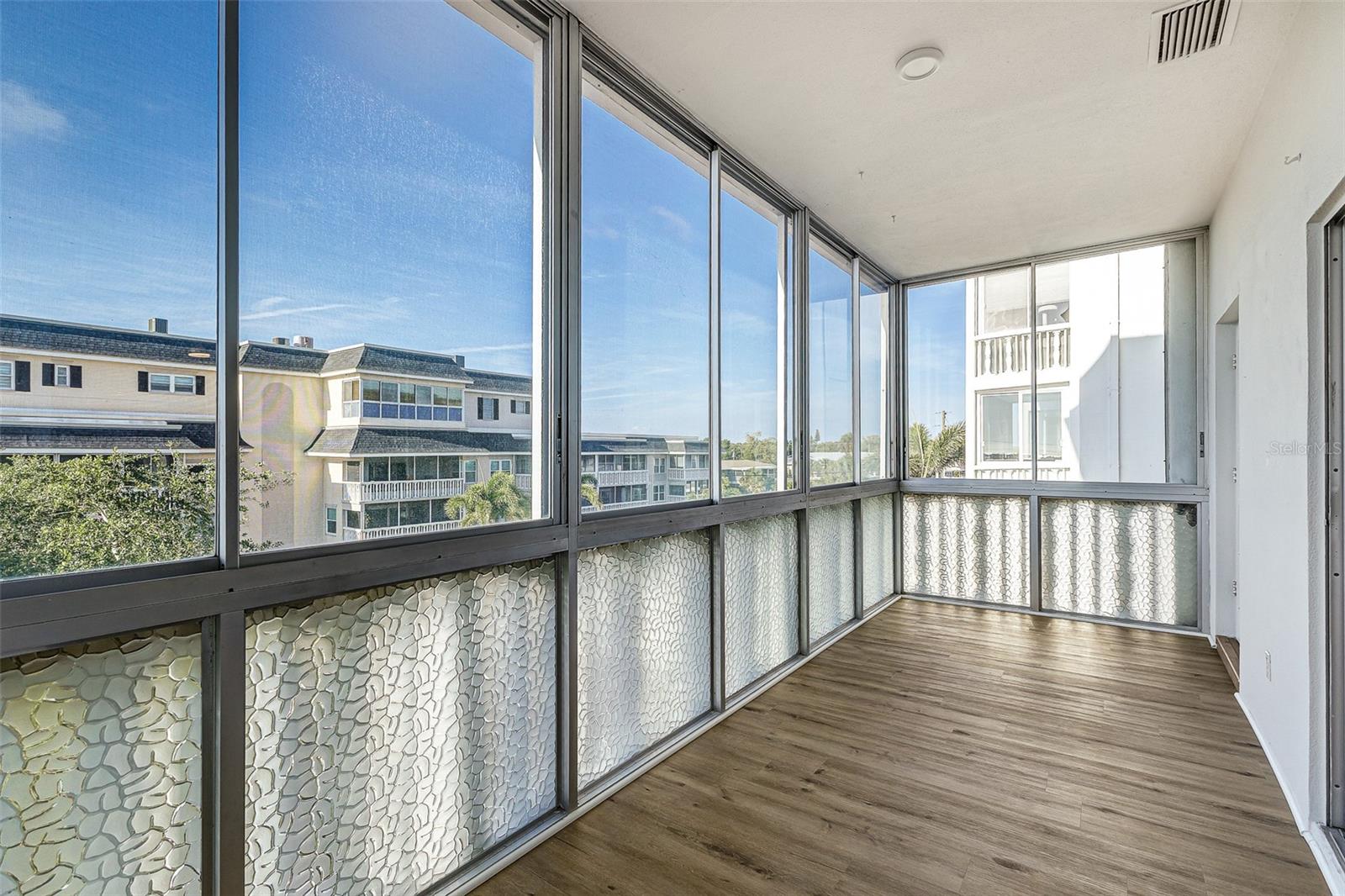 PORT BELLEAIR 3 CONDO - Residential
