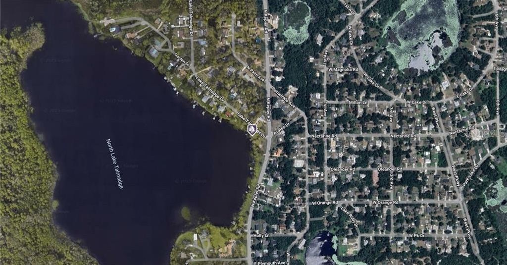 Photo of 2324 Lake Talmadge Drive, Deland, FL 32724 (MLS # A4667920)