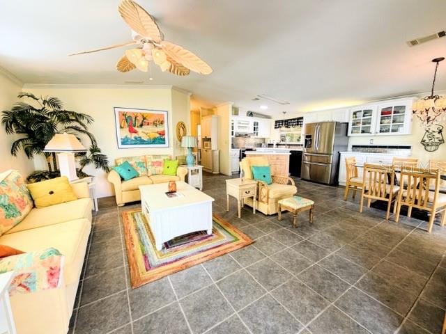 Search Properties for Sale 3 805 S WATERWAY