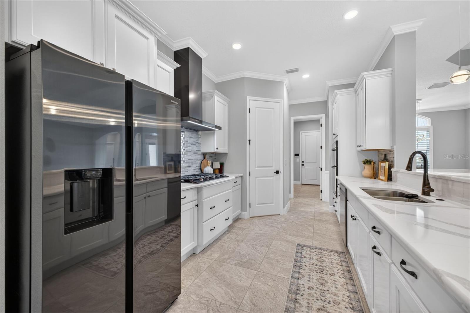 LAKES OF MOUNT DORA - Residential