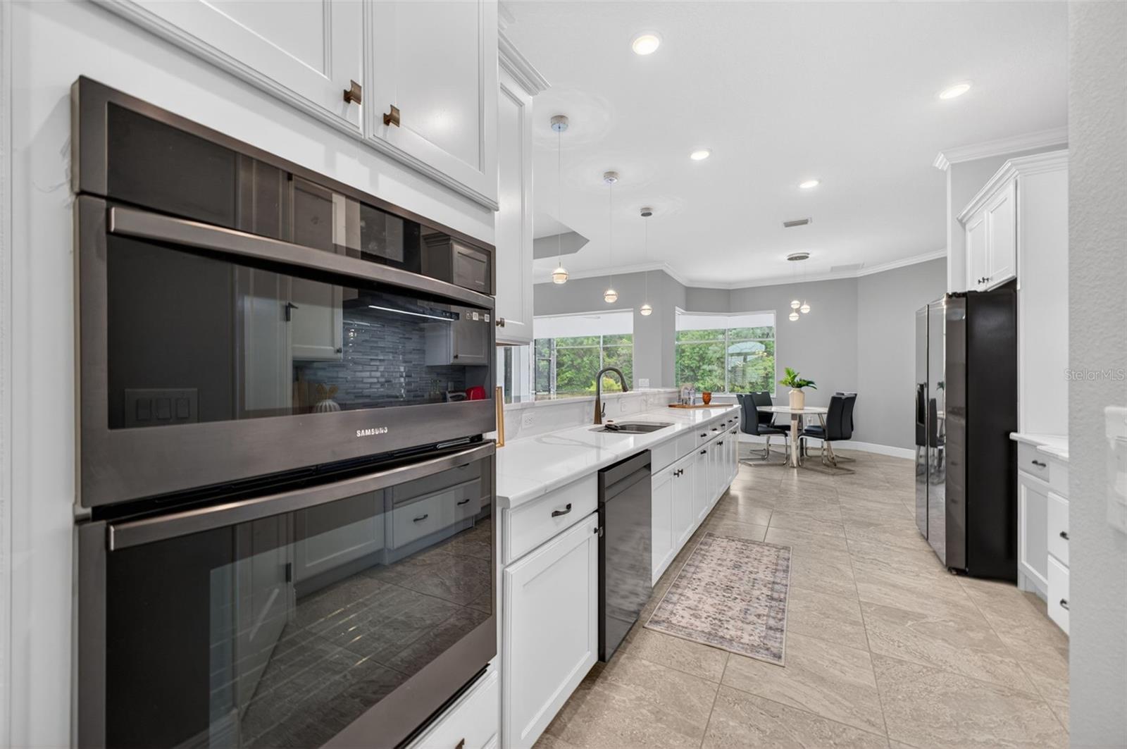 LAKES OF MOUNT DORA - Residential