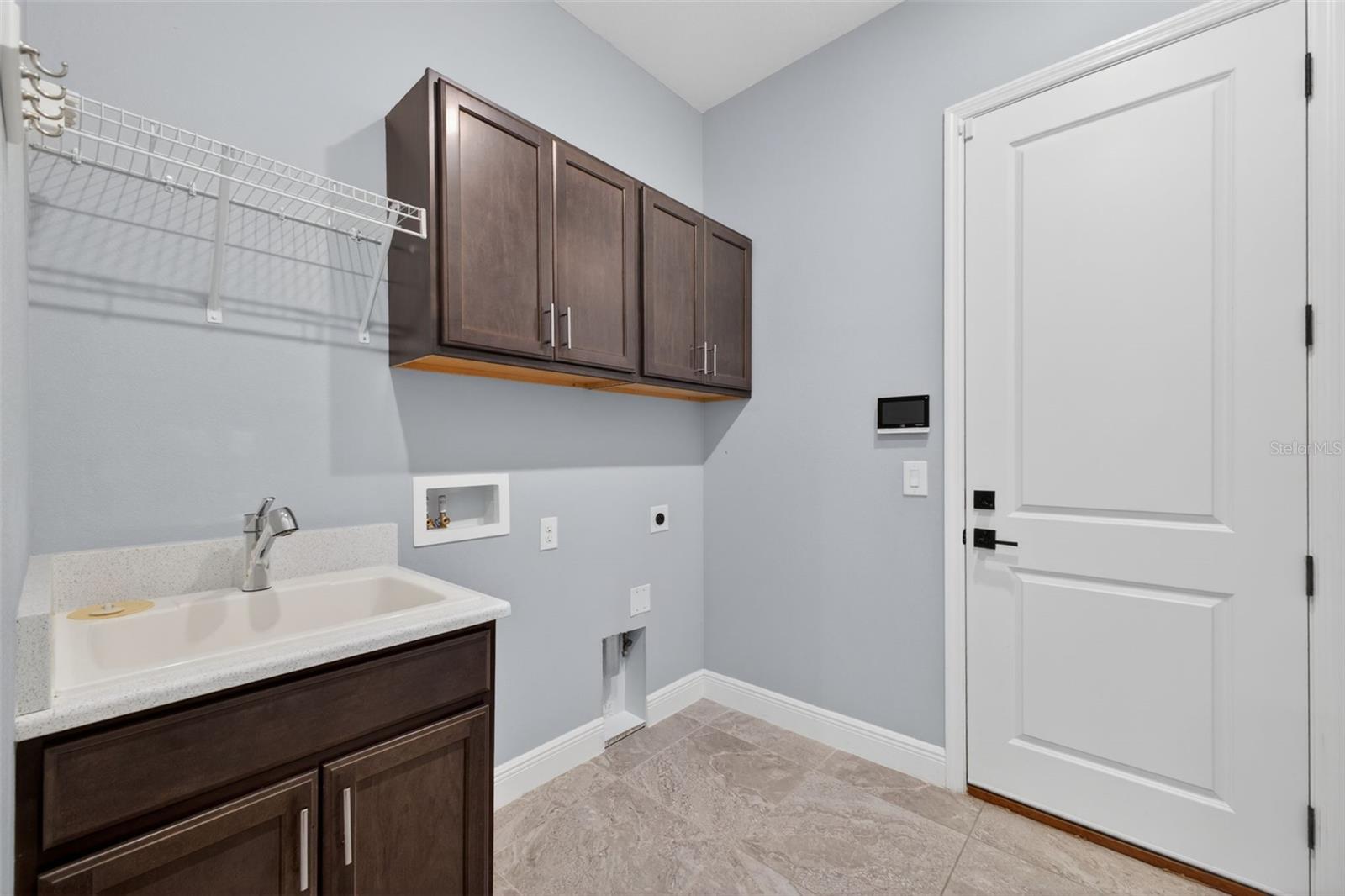 LAKES OF MOUNT DORA - Residential