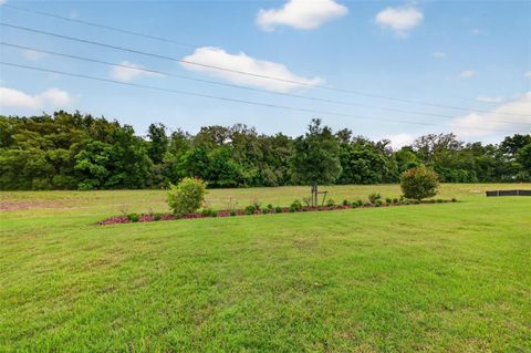 Tiny photo for 3954 Kennebunk Loop, Mount Dora, FL 32757 (MLS # G5108727)