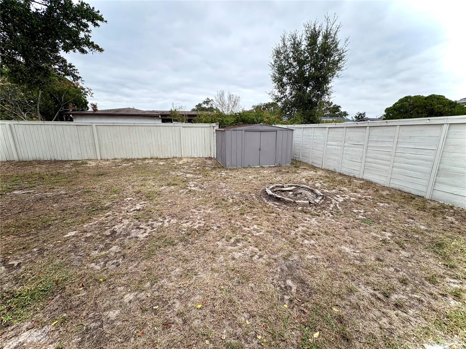 THE LAKES - Residential Lease