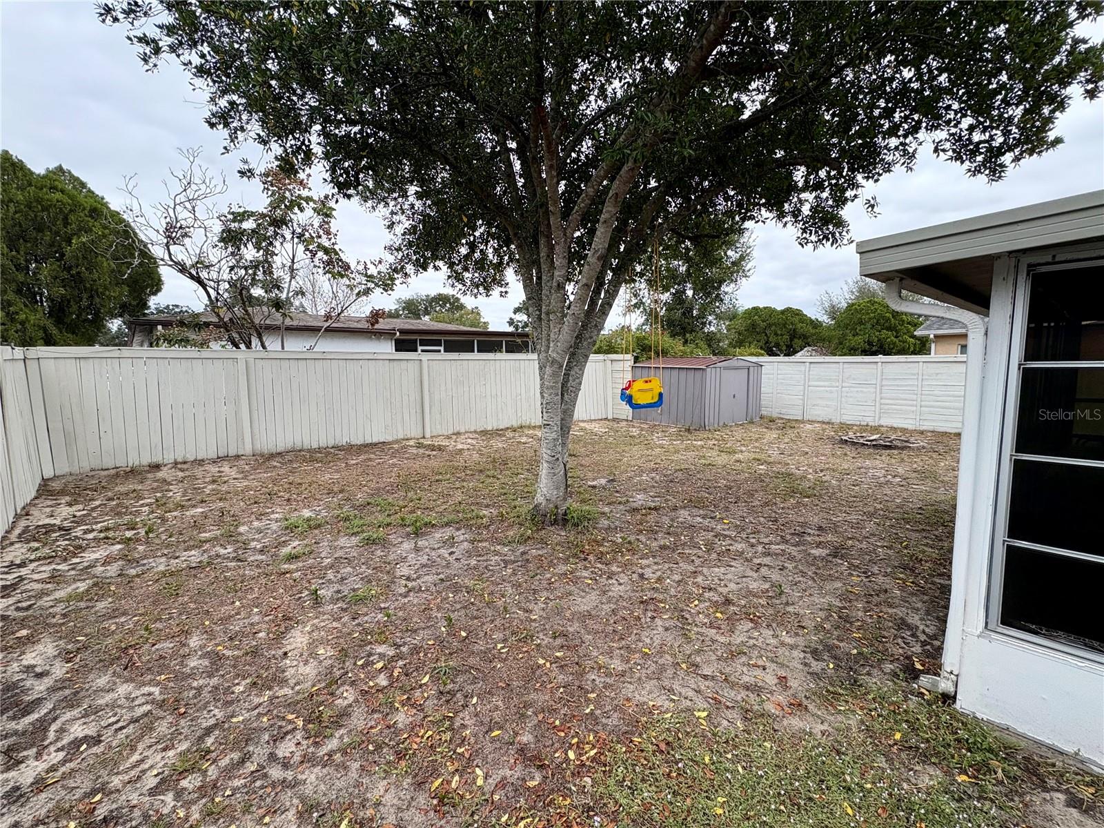 THE LAKES - Residential Lease