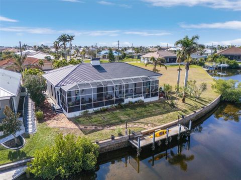 A home in PUNTA GORDA